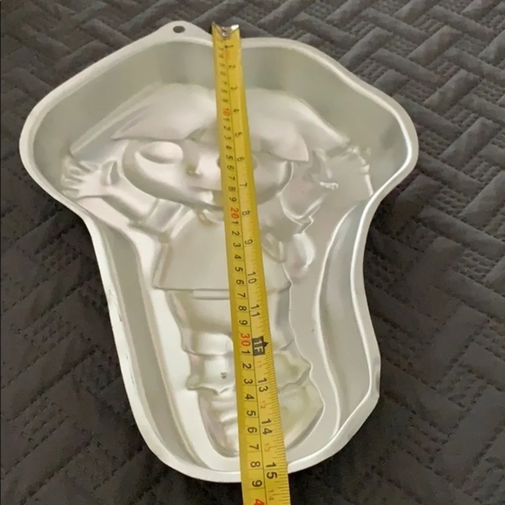 Wilton Preferred Dora The Explorer Cake Pan Used